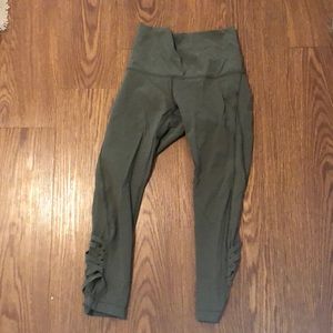Hunter Green Lululemon Crops